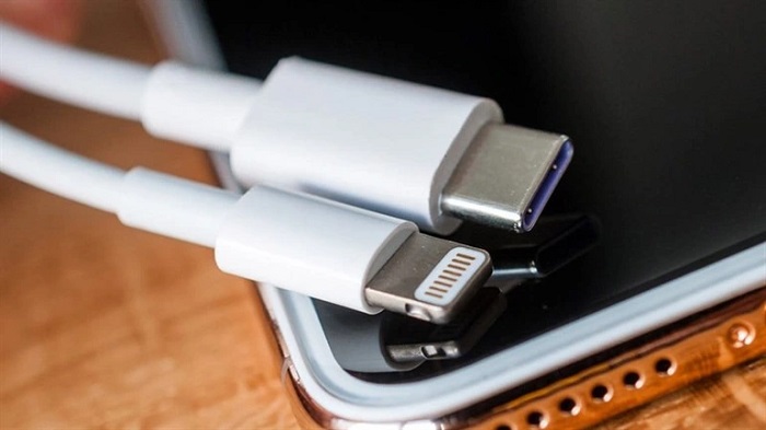 Chỉ có iPhone sử dụng cổng Lightning