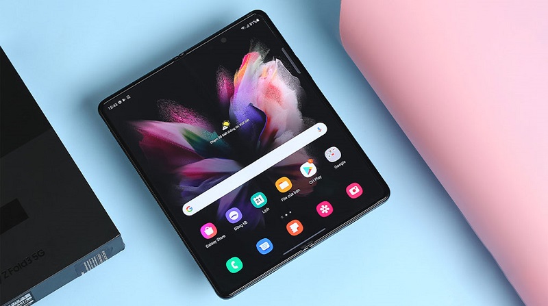 Galaxy Z Fold 3 sở hữu màn hình Dynamic AMOLED 2X kích thước 7.6 inch