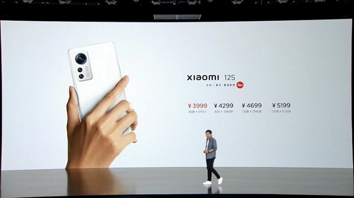 Giá bán Xiaomi 12S tại Trung Quốc chỉ từ 13,95 triệu đồng