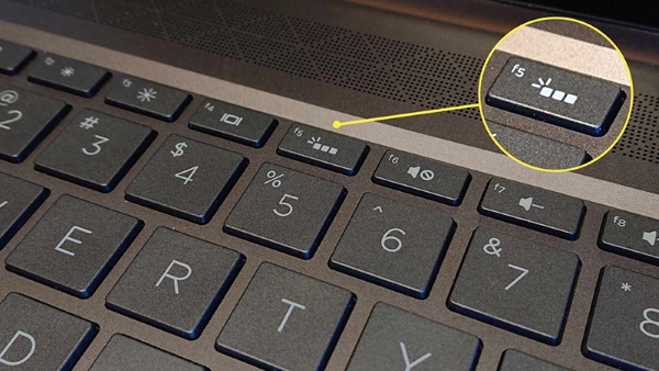 Bật đèn keyboard máy vi tính HP vì chưng phím tắt