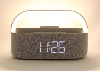Quà tặng cực hot của Reno8T 5G - Loa Bluetooth Olike S2 ​​để bàn thời thượng, vừa là đèn ngủ vừa là đồng hồ, mang đi dã ngoại cực tiện!