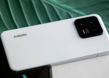 Đánh giá Xiaomi 13: Thiết kế mới, cấu hình và camera ngon hơn