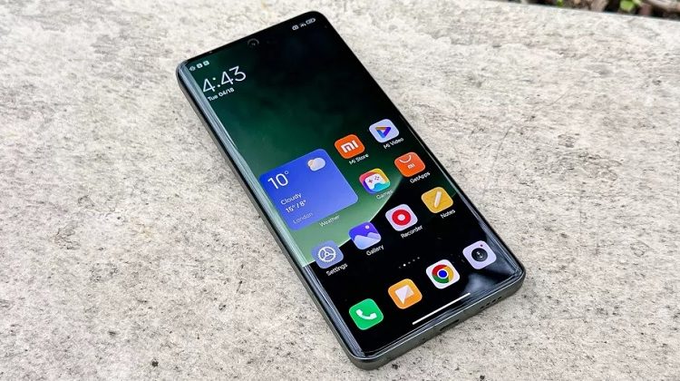 Xiaomi 13 Ultra の新機能は、その前身と比較して何ですか?