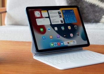 So sánh iPad Wifi và iPad 5G: Nên mua máy tính bảng nào?