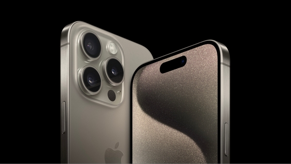 8 cải tiến siêu hút trên cụm camera iPhone 15 Pro Max