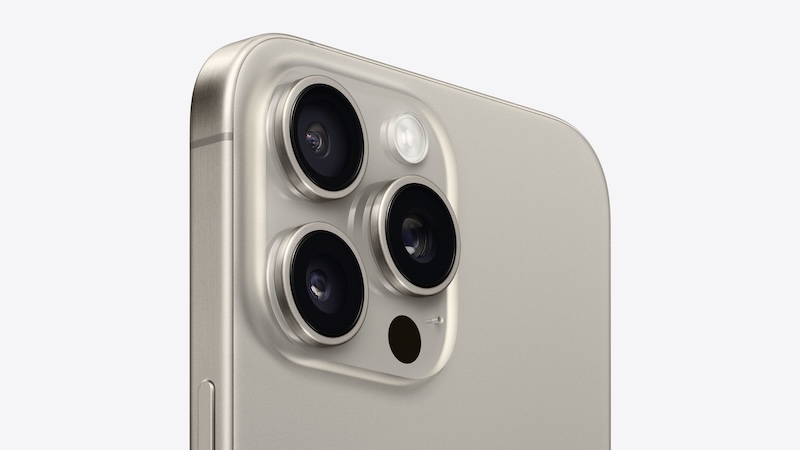 Hệ thống 3 camera vẫn giữ nguyên như iPhone 14 Pro Max nhưng được nâng cấp