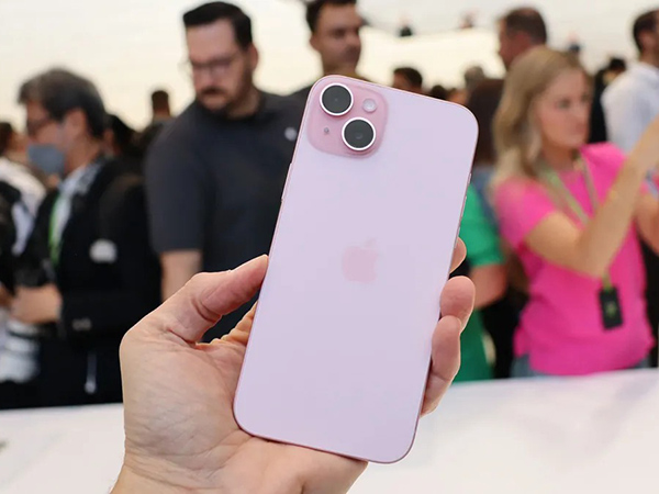 iPhone 15 màu Hồng : “Mãn nhãn” với 3 sắc độ hồng ngọt ngào!