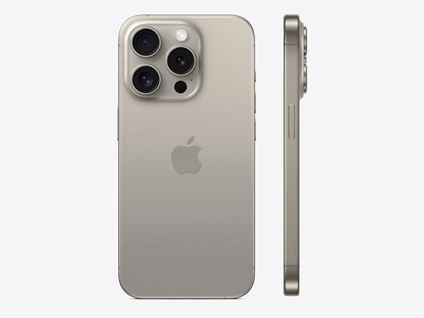 iPhone 15 Pro Titanium tự nhiên (Natural Titanium) nhìn từ mặt lưng 