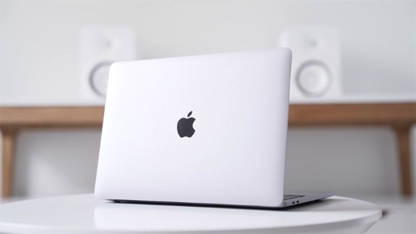 MacBook của Apple nổi bật với thiết kế sang trọng