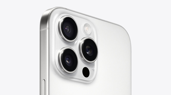 iPhone 16 Pro sở hữu camera chính Fusion 48MP mang đến ảnh chụp và video có chất lượng tốt hơn trong mọi điều kiện môi trường