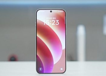 Thiết kế mặt trước OPPO Find X8 có viền màn hình siêu mỏng giống hệt iPhone 15