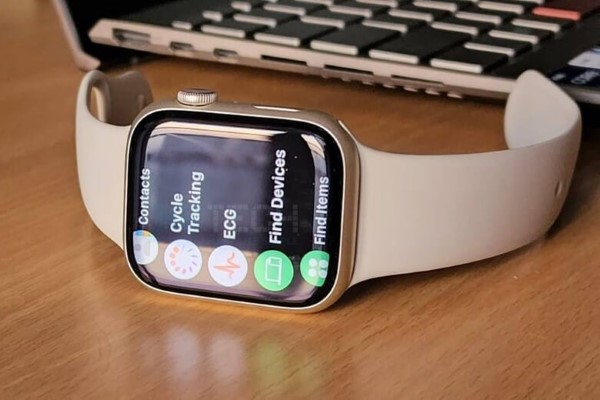 Apple Watch SE 2 (2022).