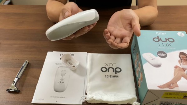 Nhấn nút nguồn để bật máy. Đèn Led sẽ báo mức năng lượng 1
