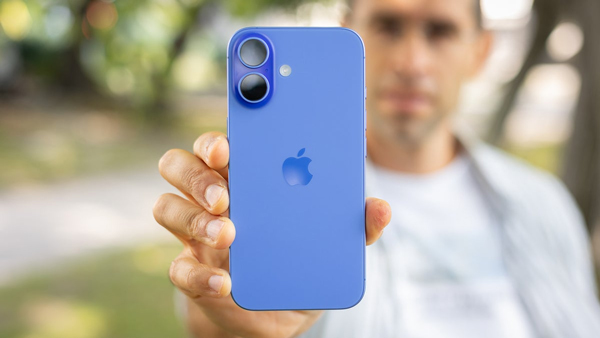 Apple đã tiến hành cắt giảm 10 triệu chiếc iPhone 16 bản tiêu chuẩn và Plus