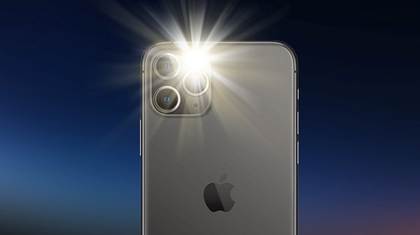 A camera on a phone
Description automatically generated
