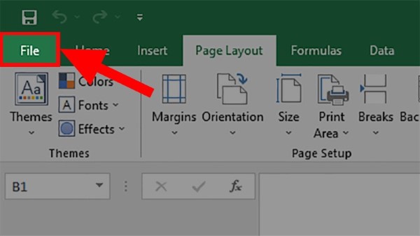 Mở tệp Excel của bạn và chọn thẻ File