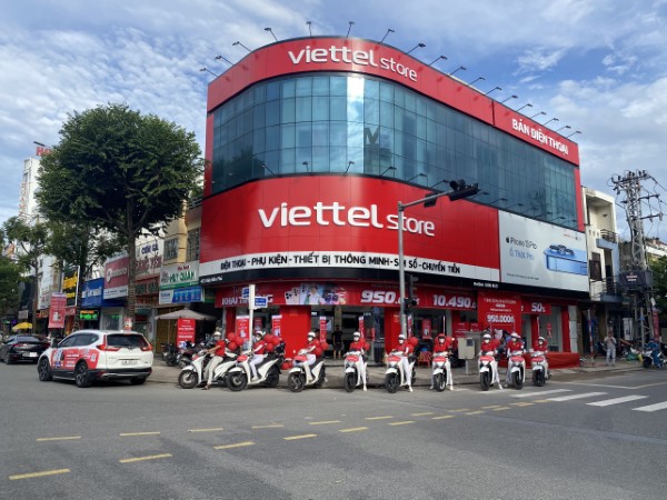 Viettel Store còn cung cấp đa dạng dịch vụ với nhiều ưu đãi hấp dẫn