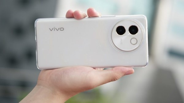 Vivo V30E là mẫu điện thoại cao cấp với cấu hình mạnh mẽ