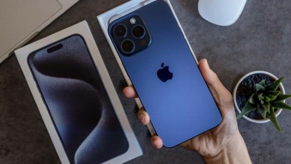iPhone 15 Pro Max