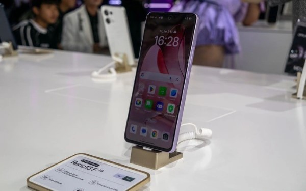 OPPO Reno13 F 5G có dung lượng pin 5800mAh