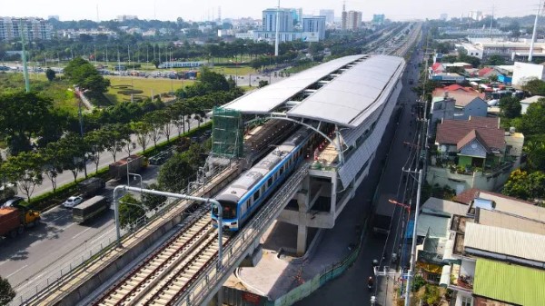 Tuyến Metro số 1 có tổng cộng 14 nhà ga hiện đại