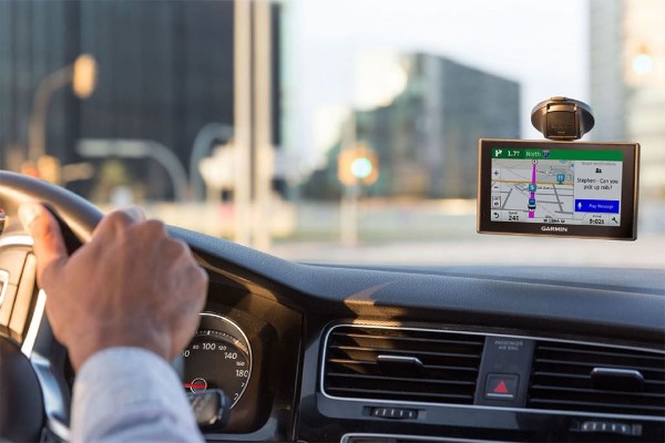 Sử dụng các app định vị ô tô miễn phí mang lại nhiều lợi ích thiết thực
