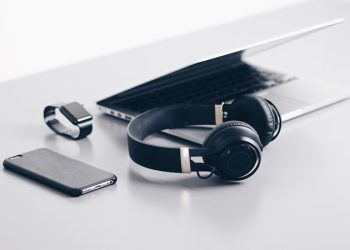 Cách kết nối tai nghe Bluetooth với máy tính đơn giản