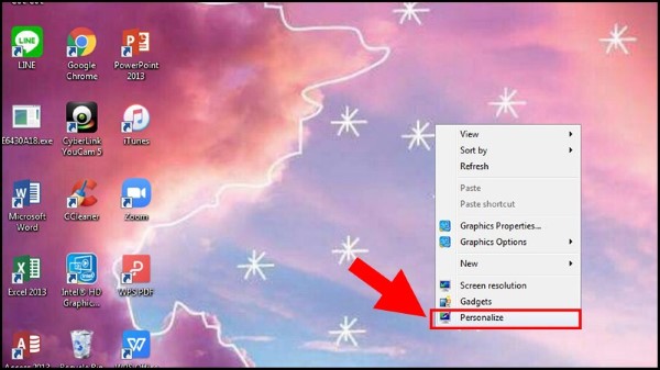Nhấp chuột phải và chọn Personalize