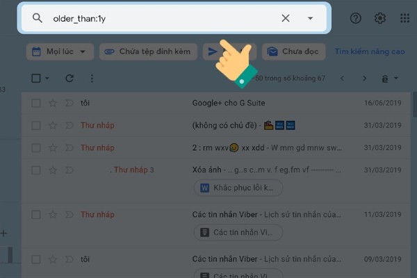 Nhập older_than:1y để lọc các email có thời gian lưu trữ hơn một năm