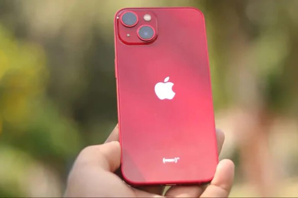 iPhone 14 màu đỏ