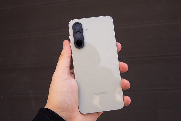 Galaxy A có giá dao động từ 3 triệu đến 10 triệu đồng