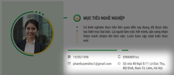 Thông tin cá nhân nên được trình bày rõ ràng ở đầu trang