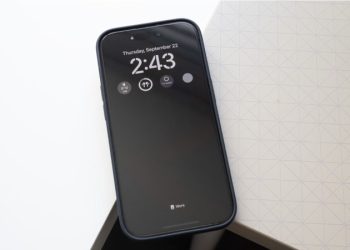 Cách chuyển màn hình iPhone sang đen trắng đơn giản và nhanh chóng