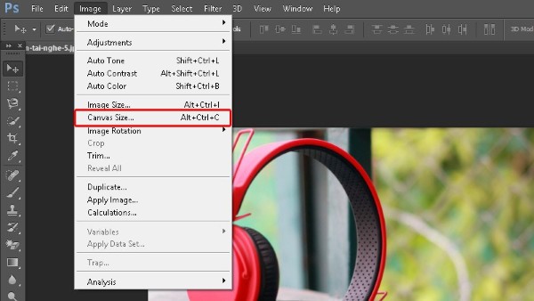 Chọn Image → Canvas Size hoặc nhấn phím tắt Ctrl + Shift + C