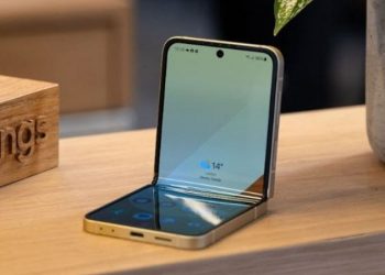 Galaxy Z Flip 7 dùng chip gì, có đáp ứng được kỳ vọng của người dùng?