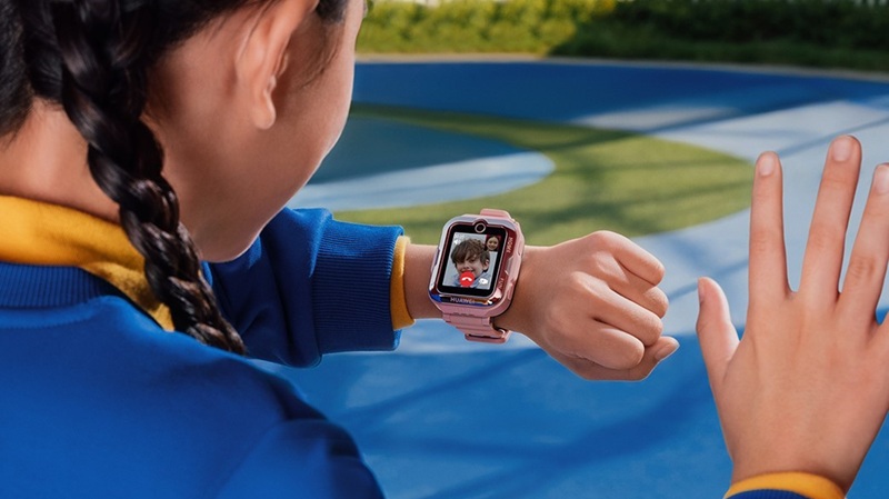 Huawei Watch Kids 4 Pro sở hữu hình dáng đáng yêu, trẻ trung và năng động