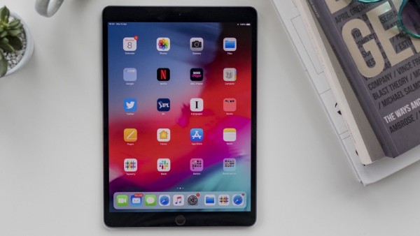 iPad 3 thiết kế vỏ nhôm nguyên khối và kích thước màn hình 9.7 inch