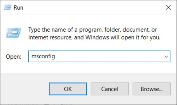 Nhập msconfig.msc vào cửa sổ Run