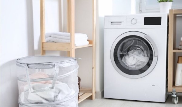 Máy giặt đặt trên bề mặt không bằng phẳng hoặc nghiêng