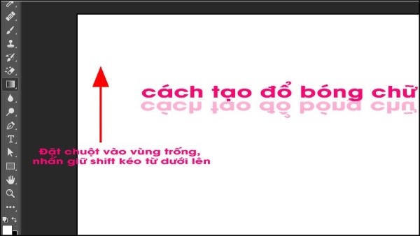 Giữ Shift khi kéo gradient để tạo độ mờ tự nhiên