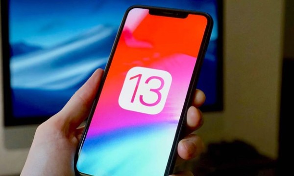 Phiên bản iOS cũ trên iPhone có thể không tương thích với phụ kiện mới