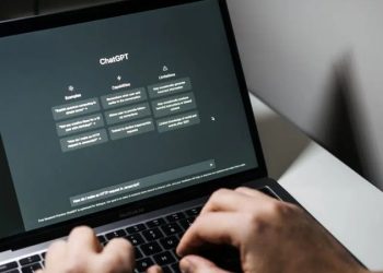 Cách xem, xóa và quản lý cuộc trò chuyện trên Chat GPT