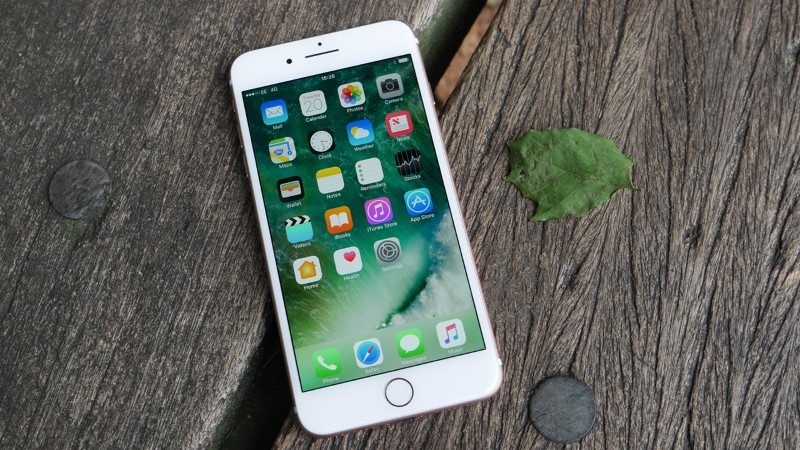 iPhone 7 Plus không được hỗ trợ sạc nhanh