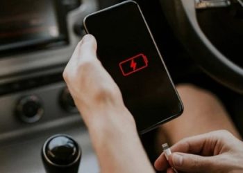Điện thoại không nhận sạc nhanh, mất sạc xử lý thế nào?