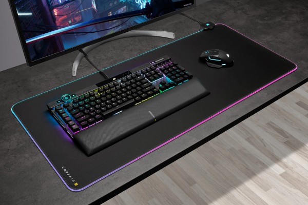 Thương hiệu công nghệ Corsair của Mỹ ra đời từ năm 1994