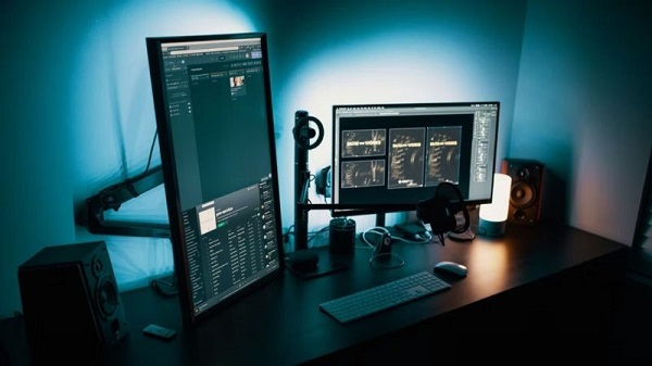 Nhu cầu xoay ngang, xoay ngược hoặc muốn xoay màn hình dọc để phục vụ công việc