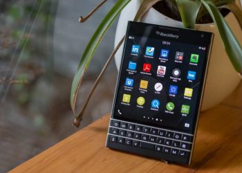 Cách cài Google Play cho BlackBerry Passport thế nào?