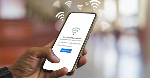 Thử kiểm tra kết nối internet hoặc cài lại ứng dụng