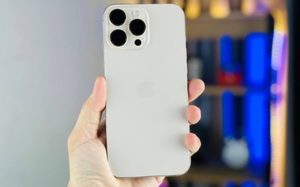 Kiểm tra thiết bị iPhone được sản xuất cho thị trường nào