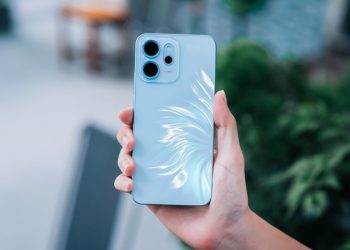 Có 10 triệu nên mua OPPO Reno14 F, Galaxy A56 hay Xiaomi 13T?